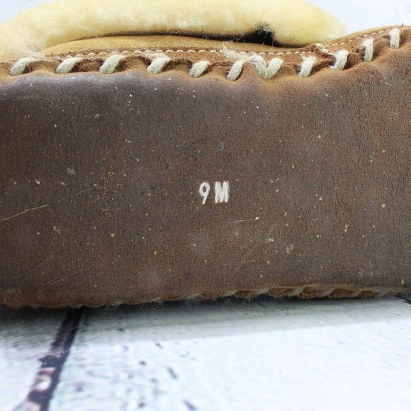 LL BEAN Lined Wicked Good Moccasin Slippers Sz 9 - Picture 8 of 9